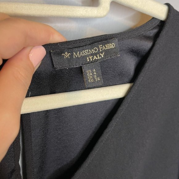 massimo fabbro Romper Size US 4 Small Black Long Bell Sleeve V Neck Pockets - Picture 5 of 7